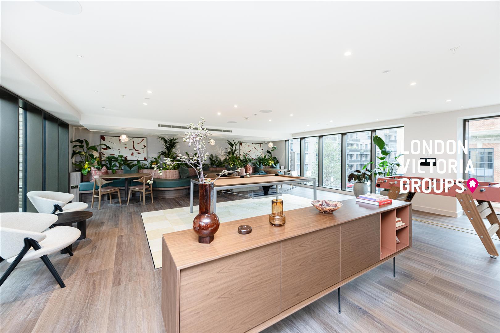 Bow View Apartments, 2 Maple Mews, London